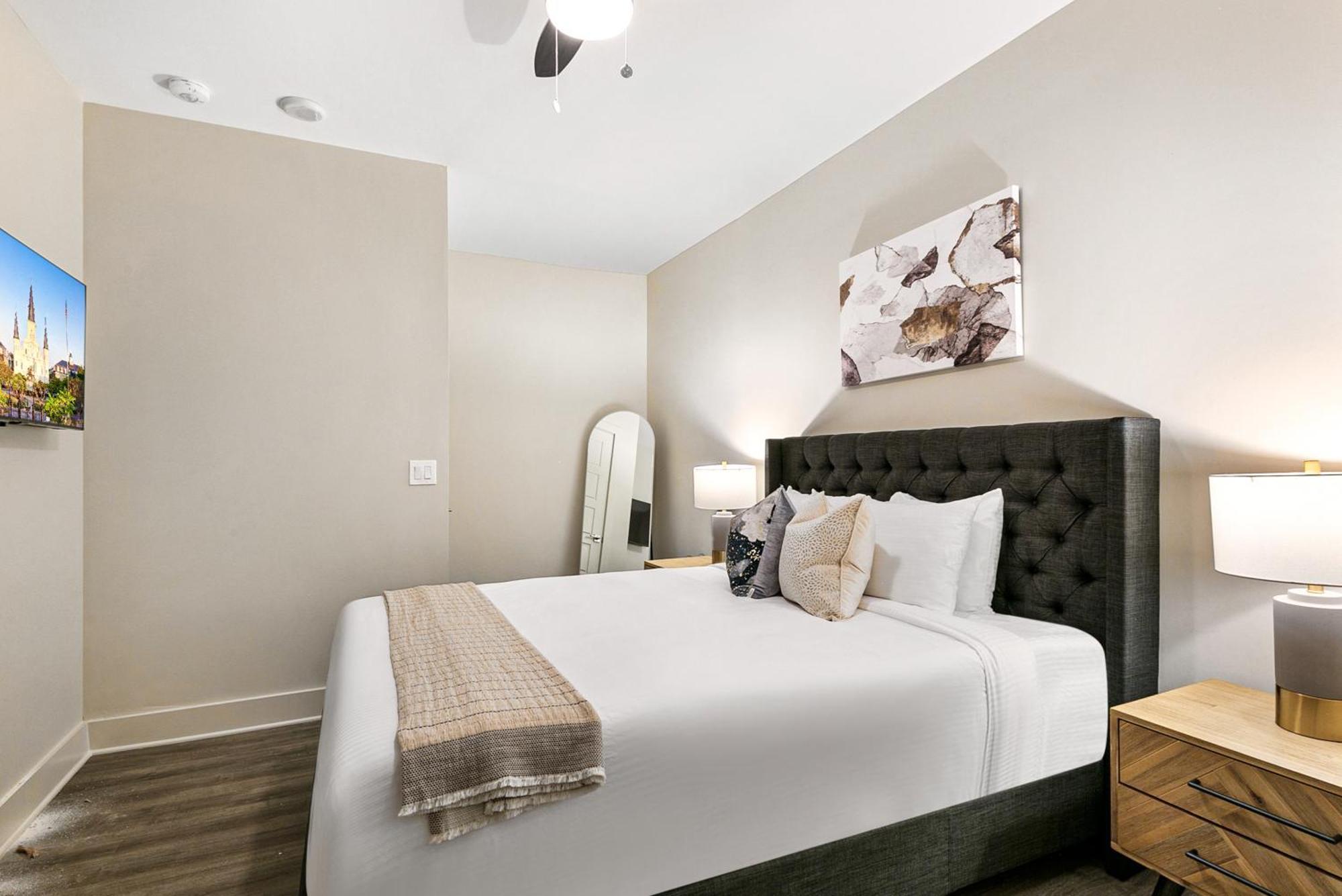 Spacious 4br Near French Quarter Apartment New Orleans