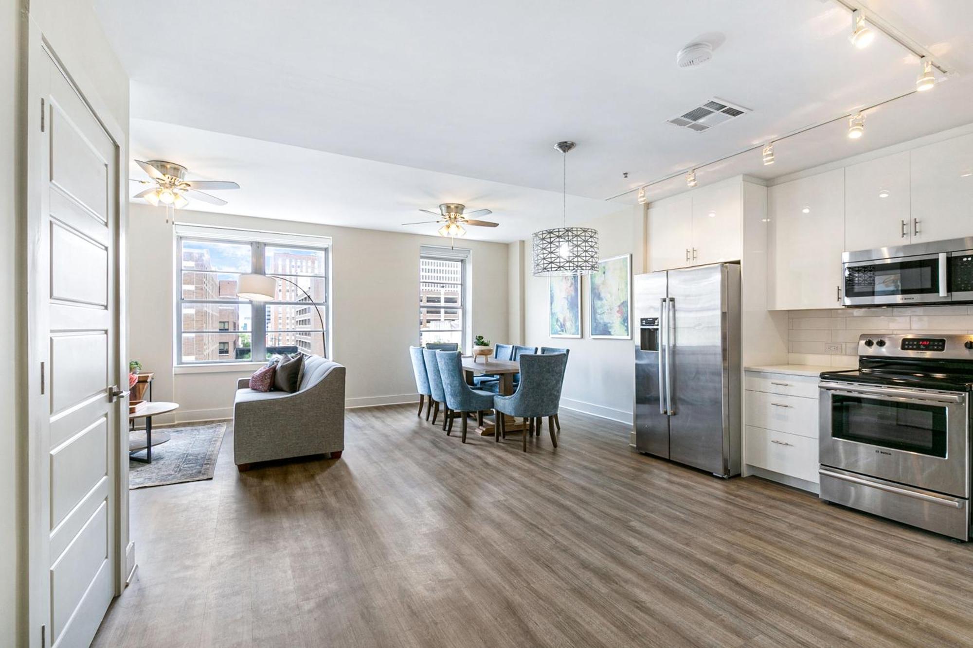 Spacious 4br Near French Quarter Apartment *